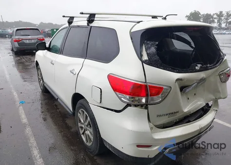 2013 Nissan Pathfinder S z USA, uszkodzony, nr VIN 5N1AR2MN2DC619646